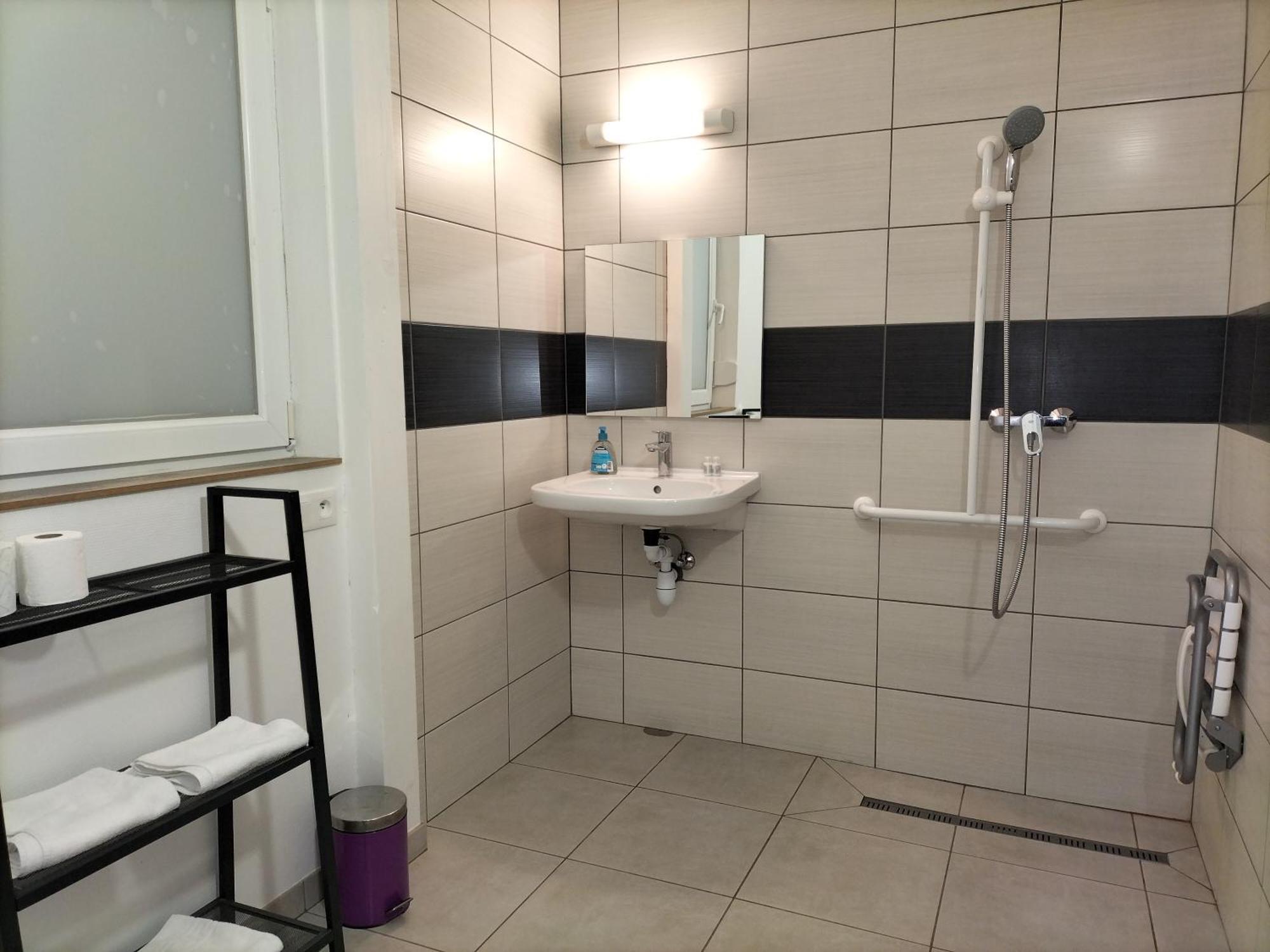 Appart'Hotel Les Acacias Courte Et Longue Duree Bischoffsheim Экстерьер фото